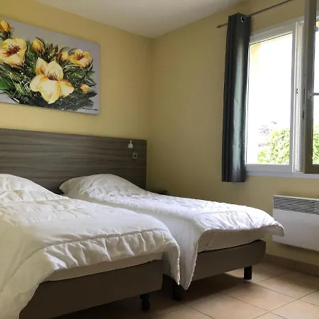 In With Pool & Golf Access * Les Forges (Deux-Sevres)