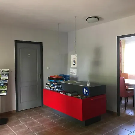 In With Pool & Golf Access Les Forges (Deux-Sevres)