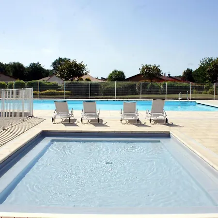 Soothing Vacation With Pool In * Les Forges (Deux-Sevres)